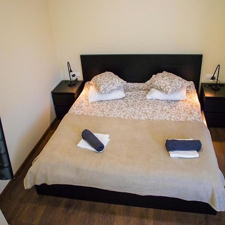 Hotel Akmene Naujoji Akmene Екстер'єр фото